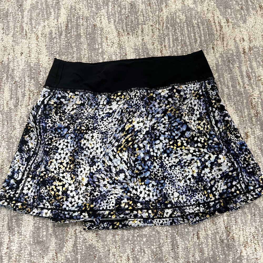 Lululemon Pacesetter Tennis Skirt - 4 Tall